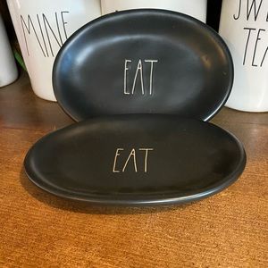 Rae Dunn oval plates